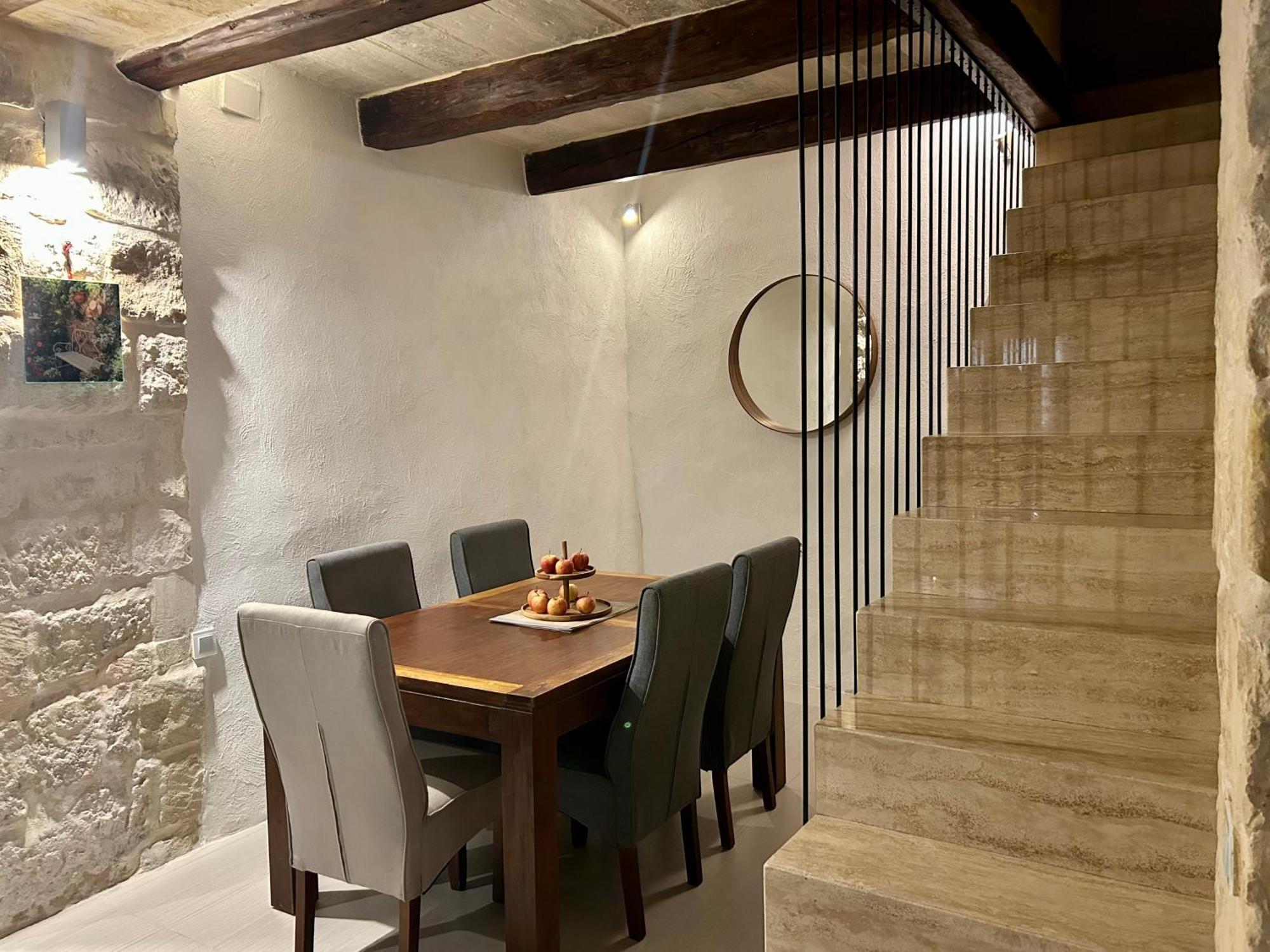 Traditional House Of Character With Terrace - Central, Cozy & Calm Apartment Birkirkara Exterior photo